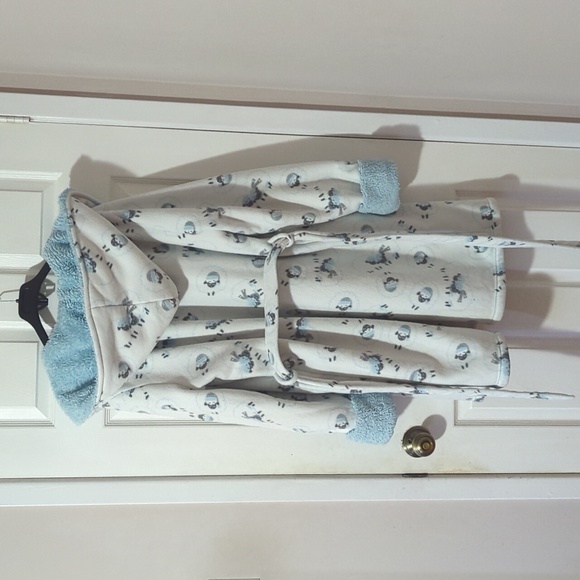 LA VIE EN ROSE SHEEP PRINT HOODED ROBE - Picture 2 of 5